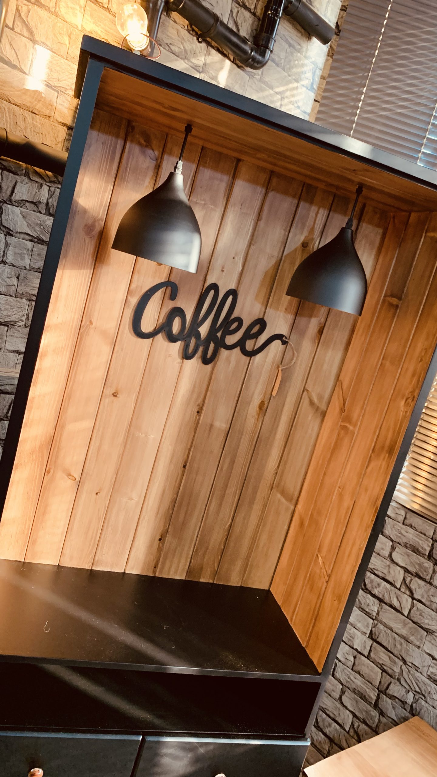 کافیبار چوبی کمدی