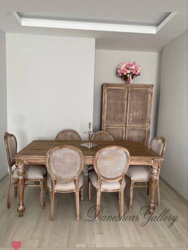 میز گرد فضای غیرقابل استفاده