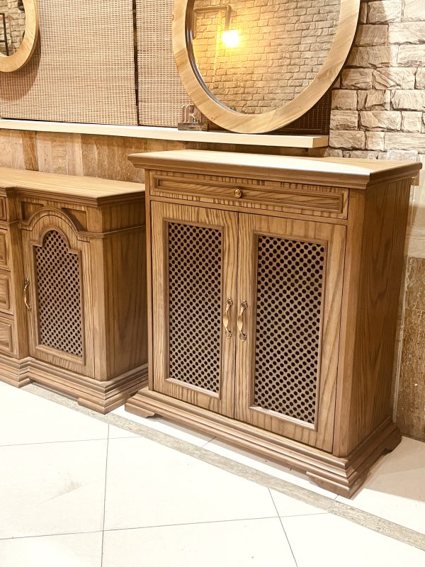 جاکفشی چوبی مدل حصیری