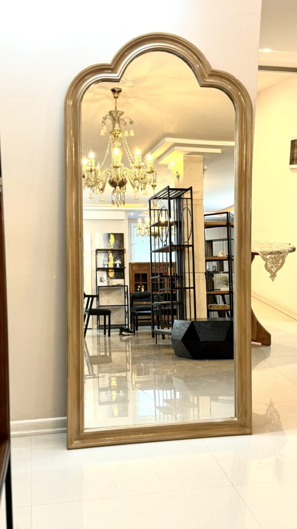 آينه قدى با قاب چوبى