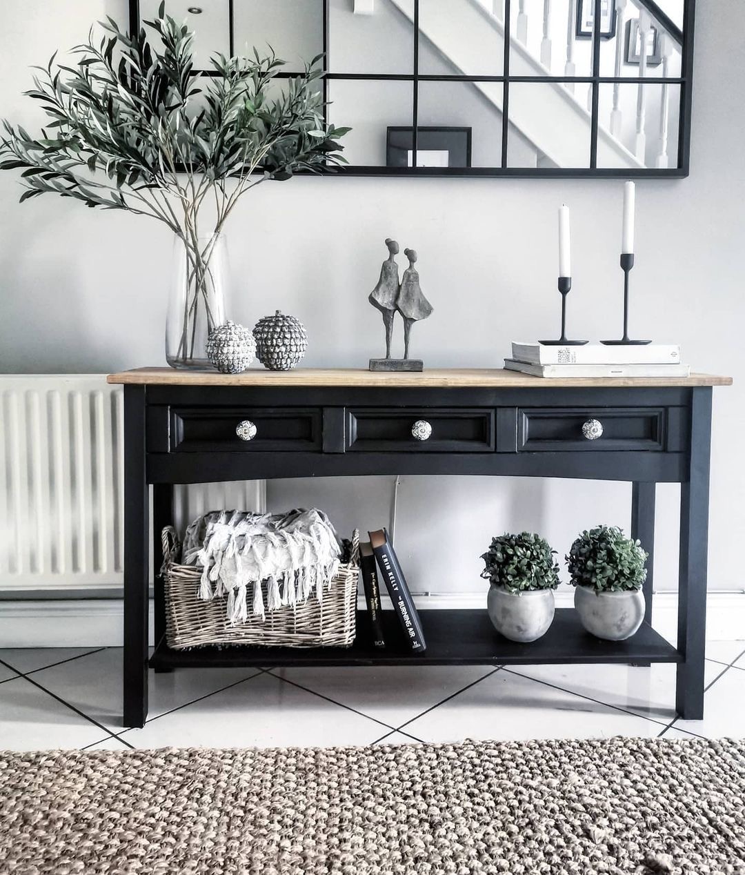 تزئینات آینه کنسول